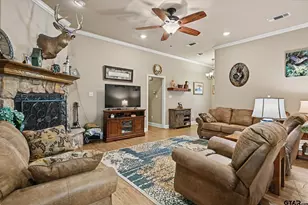 150 Pine Needle Glen, Holly Lake Ranch, TX 75765 - Photo 11