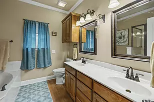 150 Pine Needle Glen, Holly Lake Ranch, TX 75765 - Photo 23