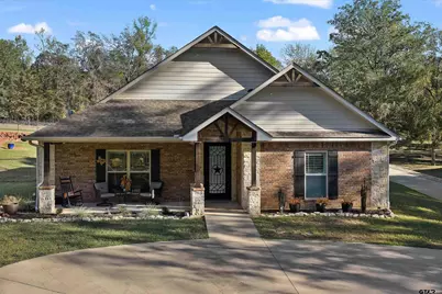421 Shadowood Dr, Marshall, TX 75672 - Photo 3
