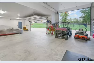 1401 Vanderbilt Dr, Tyler, TX 75703 - Photo 39