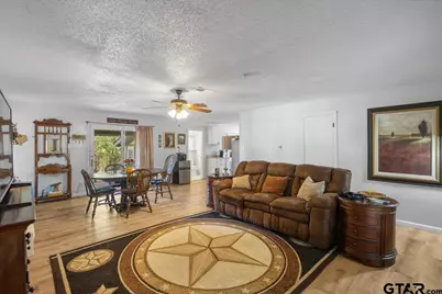 2141 Christopher Dr, Chandler, TX 75758 - Photo 3
