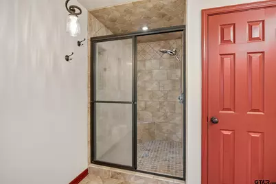 410 Shande Dr, Whitehouse, TX 75791 - Photo 25