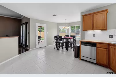 5746 Mustang Trail, Tyler, TX 75707 - Photo 11