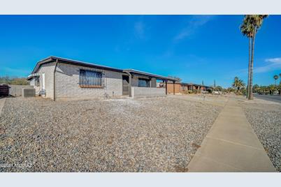 726 S Abrego Drive - Photo 1