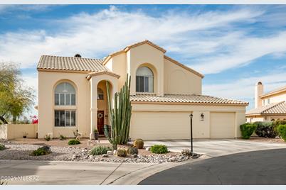1829 W Wimbledon Way - Photo 1