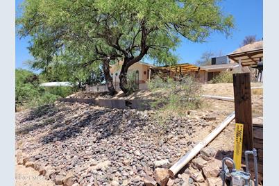 234 E Pederson Drive - Photo 1
