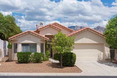 11146 N Desert Flower Drive, Tucson, AZ 85737 - Photo 1