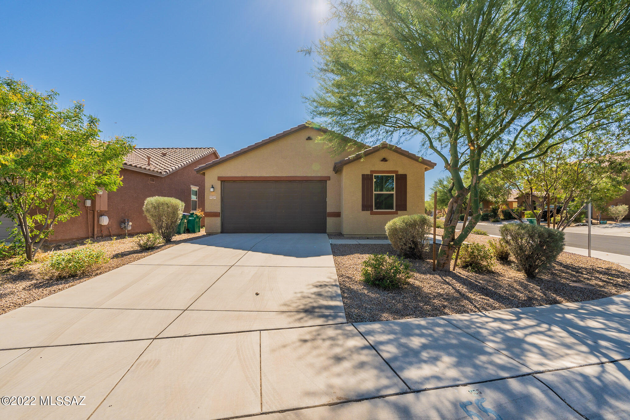 11751 W Boll Bloom Dr, Marana, AZ 85653 - MLS 22402795 - Coldwell Banker