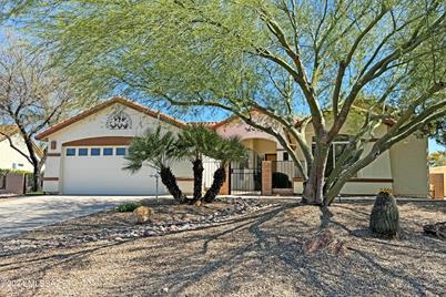 2588 E Dome Court, Green Valley, AZ 85614 - Photo 1