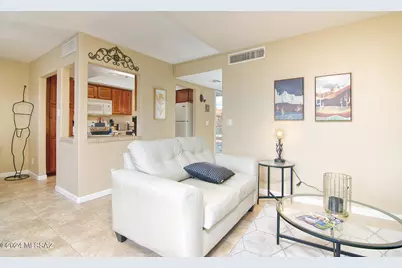 6651 N Campbell Avenue #210, Tucson, AZ 85718 - Photo 1