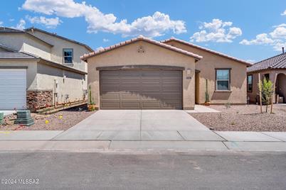 12278 N Collamer Drive, Marana, AZ 85653 - Photo 1