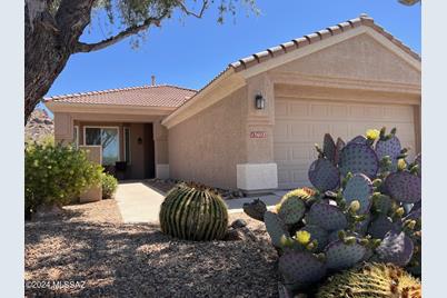 13602 N Holly Grape Drive, Marana, AZ 85658 - Photo 1