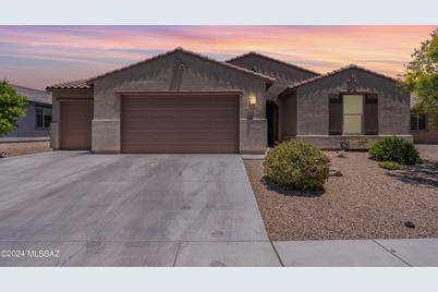 11908 W Rocky Cove Drive, Marana, AZ 85653 - Photo 1