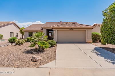 1908 E Cliff Swallow Trail, Green Valley, AZ 85614 - Photo 1