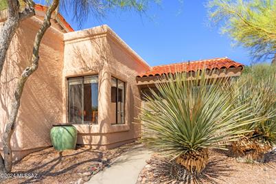 7601 N Calle Sin Envidia #27, Tucson, AZ 85718 - Photo 1