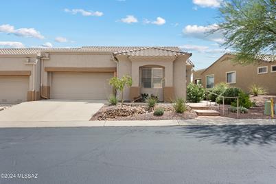 561 W Knotwood Street, Green Valley, AZ 85614 - Photo 1