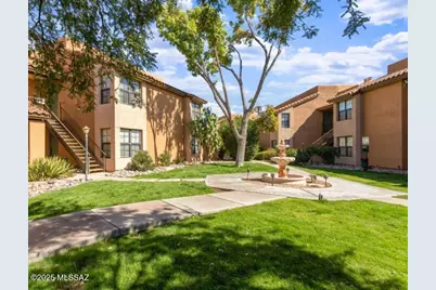 6651 N Campbell Avenue #113, Tucson, AZ 85718 - Photo 1