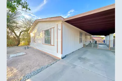 717 E Calle Bayona, Tucson, AZ 85706 - Photo 1
