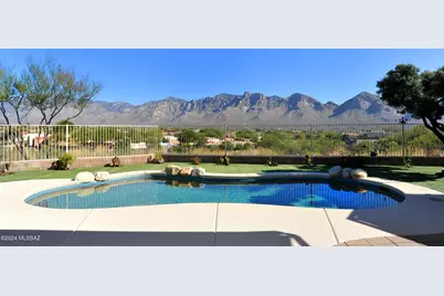 11802 N Pyramid Point Drive, Oro Valley, AZ 85737 - Photo 1