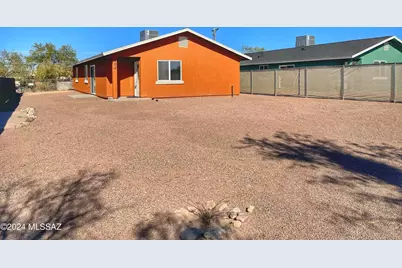 902 W Pennsylvania Drive, Tucson, AZ 85714 - Photo 1