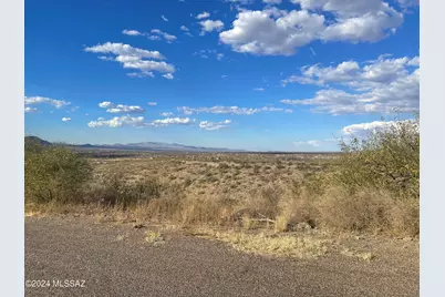 1752 Ruta Caravela #15, Rio Rico, AZ 85648 - Photo 1