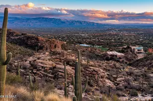 6752 Hole in The Wall Way, Tucson, AZ 85750 - Photo 1