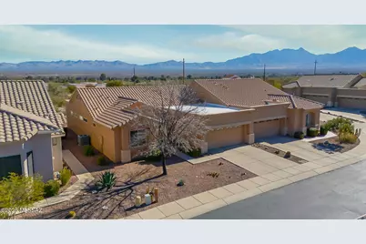 676 N Cedar Bend Avenue, Green Valley, AZ 85614 - Photo 1