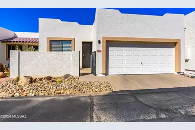 2888 S Stacy Drive, Tucson, AZ 85713 - Photo 1