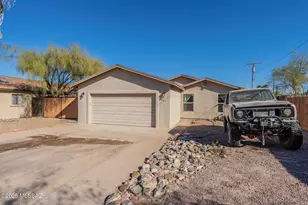 4600 N Brightside Dr, Tucson, AZ 85705 - Photo 1