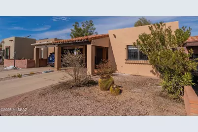 2792 S Camino Selva, Green Valley, AZ 85622 - Photo 1