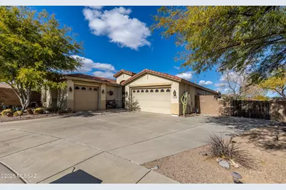 7636 W Granite Ridge Court, Tucson, AZ 85743 - Photo 1