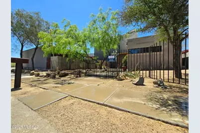 1125 N 13th Avenue, Tucson, AZ 85705 - Photo 1