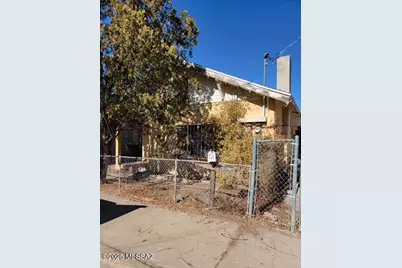 165 E Hudgins Street, Nogales, AZ 85621 - Photo 1