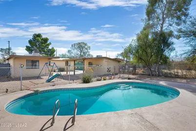 1919 N Rosemont Boulevard, Tucson, AZ 85712 - Photo 1