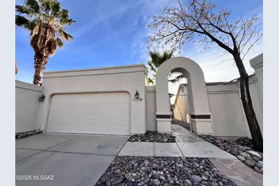 8636 N Auriga Way, Tucson, AZ 85742 - Photo 1