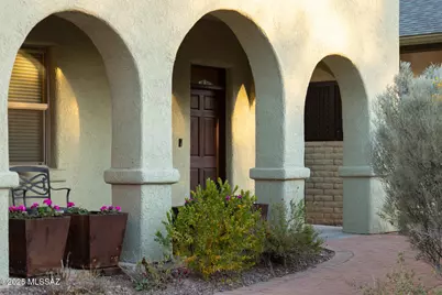 337 S 3rd Avenue, Tucson, AZ 85701 - Photo 1