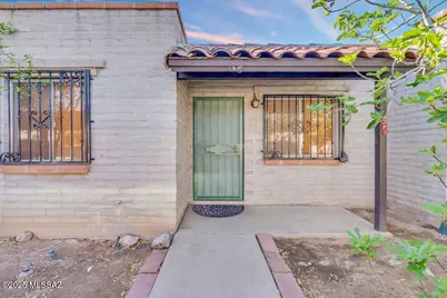 211 W Roger Road #35, Tucson, AZ 85705 - Photo 1