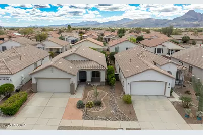 7621 W Copper Crest Place, Tucson, AZ 85743 - Photo 1