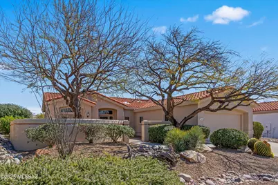 14096 N Biltmore Drive, Oro Valley, AZ 85755 - Photo 1