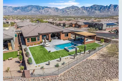 13377 N Mariposa Lily Drive, Oro Valley, AZ 85755 - Photo 1