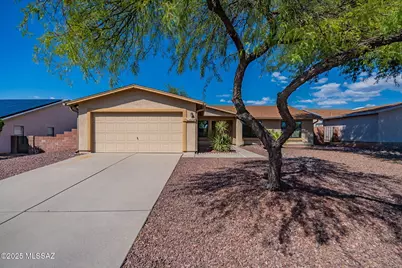 4690 W Hardy Road, Tucson, AZ 85742 - Photo 1