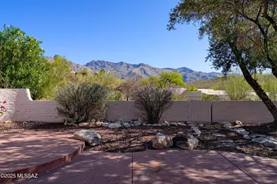 5040 N Camino De La Cumbre, Tucson, AZ 85750 - Photo 1