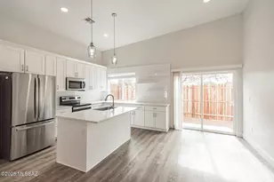 733 N Anita Ave, Tucson, AZ 85705 - Photo 1