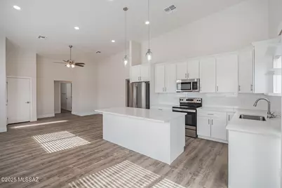 765 N Anita Ave #2, Tucson, AZ 85705 - Photo 1
