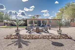 945 S La Huerta, Green Valley, AZ 85614 - Photo 1