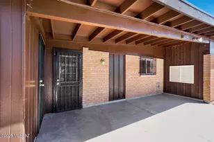 8702 E Shiloh Pl, Tucson, AZ 85710 - Photo 1