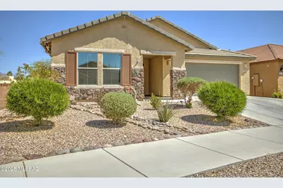 9070 N Wagon Spoke Court, Tucson, AZ 85742 - Photo 1