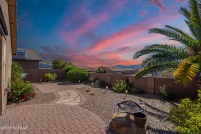 602 N Eakins Trail, Green Valley, AZ 85614 - Photo 1