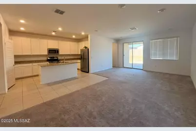 706 W Calle El Teclado, Sahuarita, AZ 85629 - Photo 1