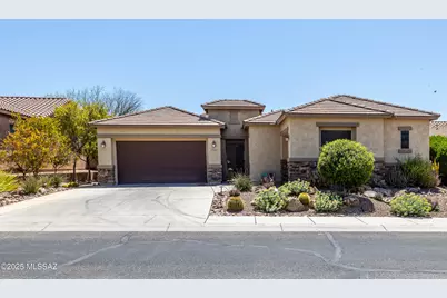 12518 N Golden Mirror Drive, Marana, AZ 85658 - Photo 1